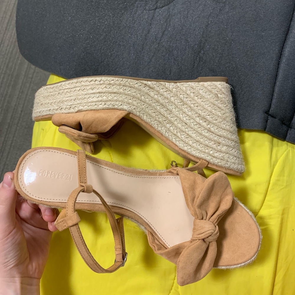 Tan wedges